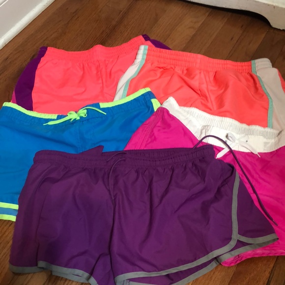 Old Navy Other - 5 pairs of girls/ladies shorts.